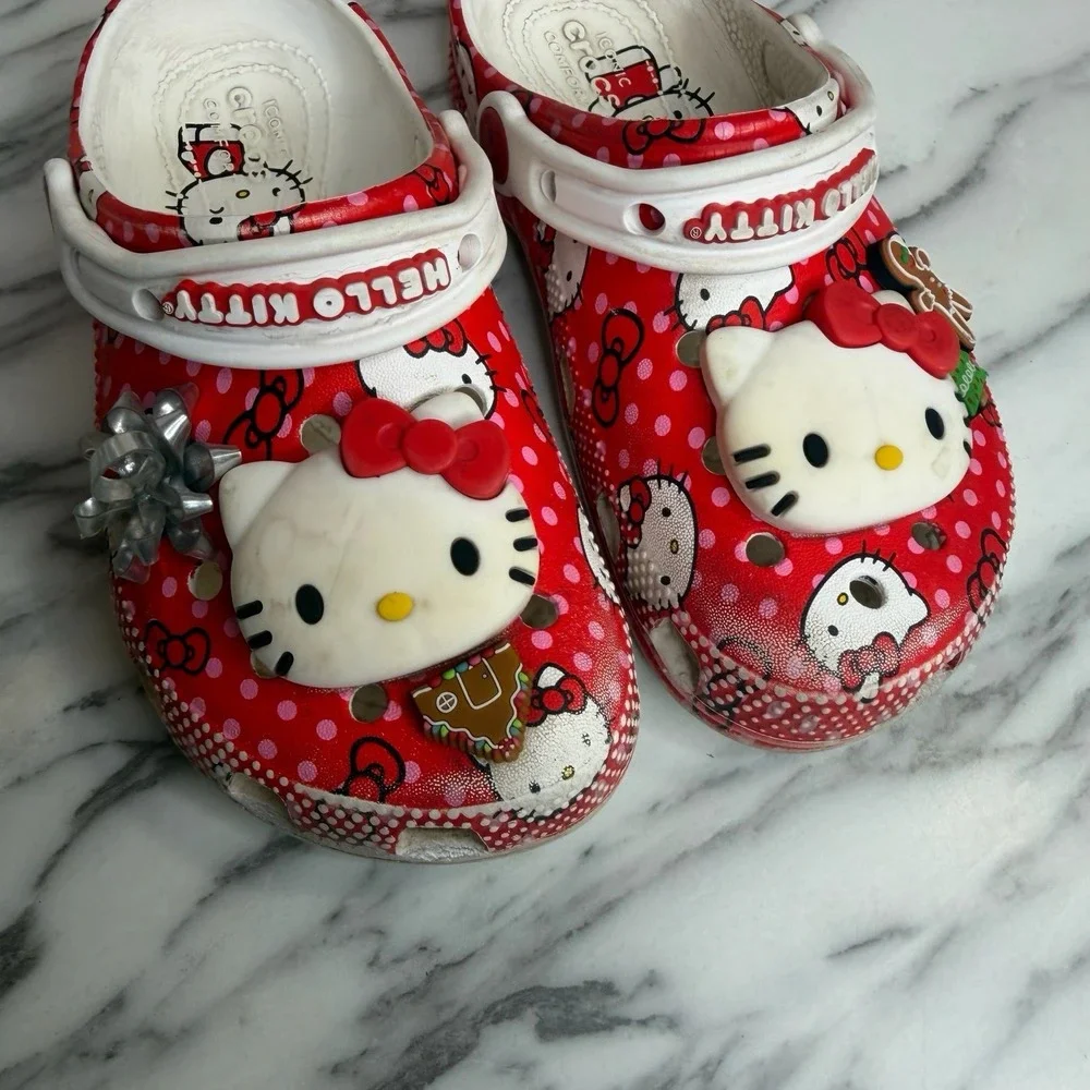 Crocs Hello Kitty Kids C 13 Red Polka Dot Clogs Sanrio Charms Slip On Shoes